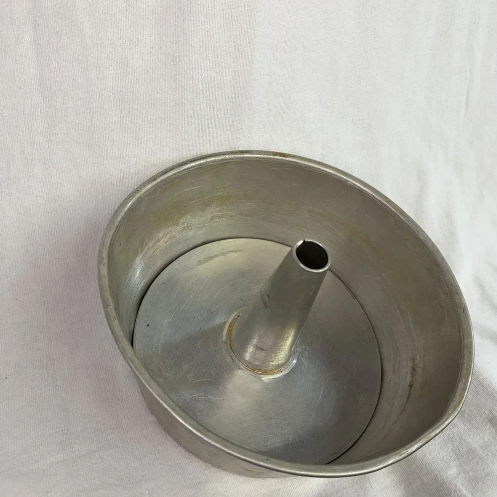 Vintage Aluminum Baking Pan 10